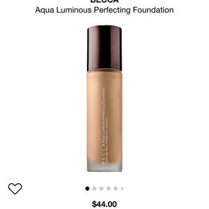 Becca Aqua Luminous Foundation